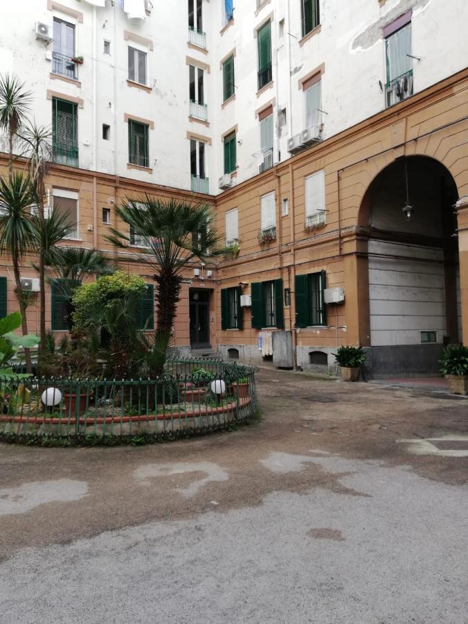 Casa Theodor B&B Νάπολη Εξωτερικό φωτογραφία